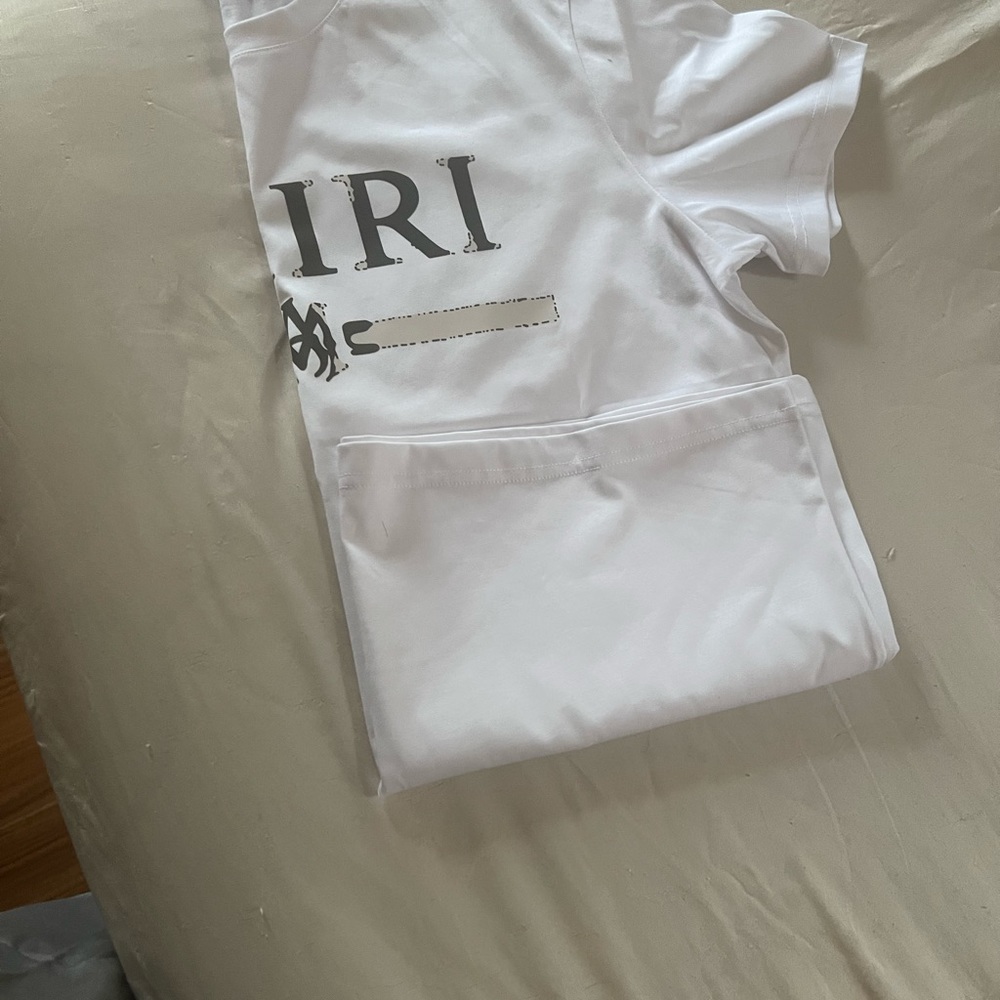 AMIRI T-SHIRT  (WHITE)(MEDIUM)(LARGE)